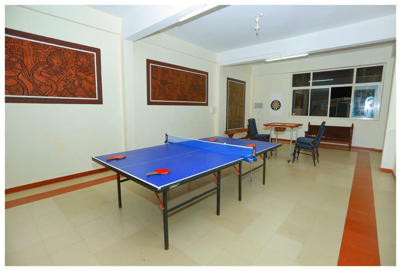 Holiday Vagamon Exterior photo